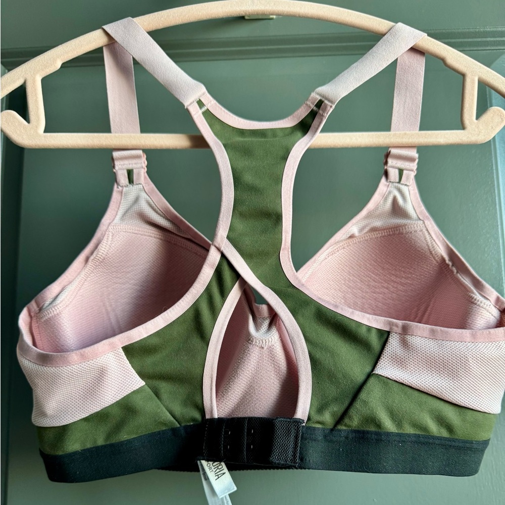 VSX Incredible Razorback Sports Bra - Picture 12 of 12